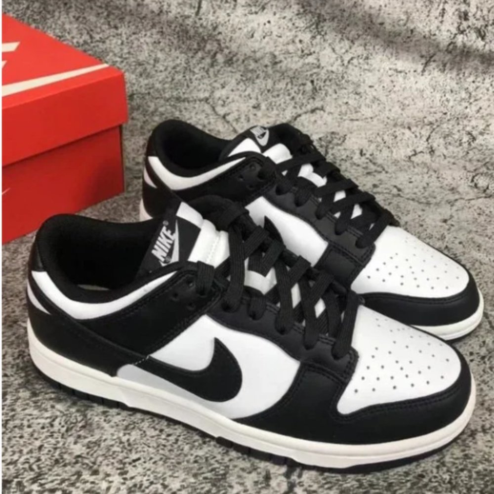 Nike Dunk Low Black and white panda